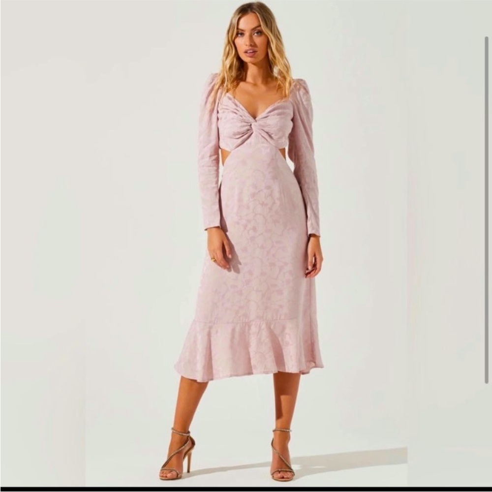 ASTR THE LABEL LAINIE LONG SLEEVE CUTOUT MIDI DRESS SIZE S